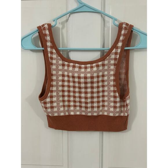 Urban Outfitters Crop Top Checkered Print. Size Small - Picture 2 of 3